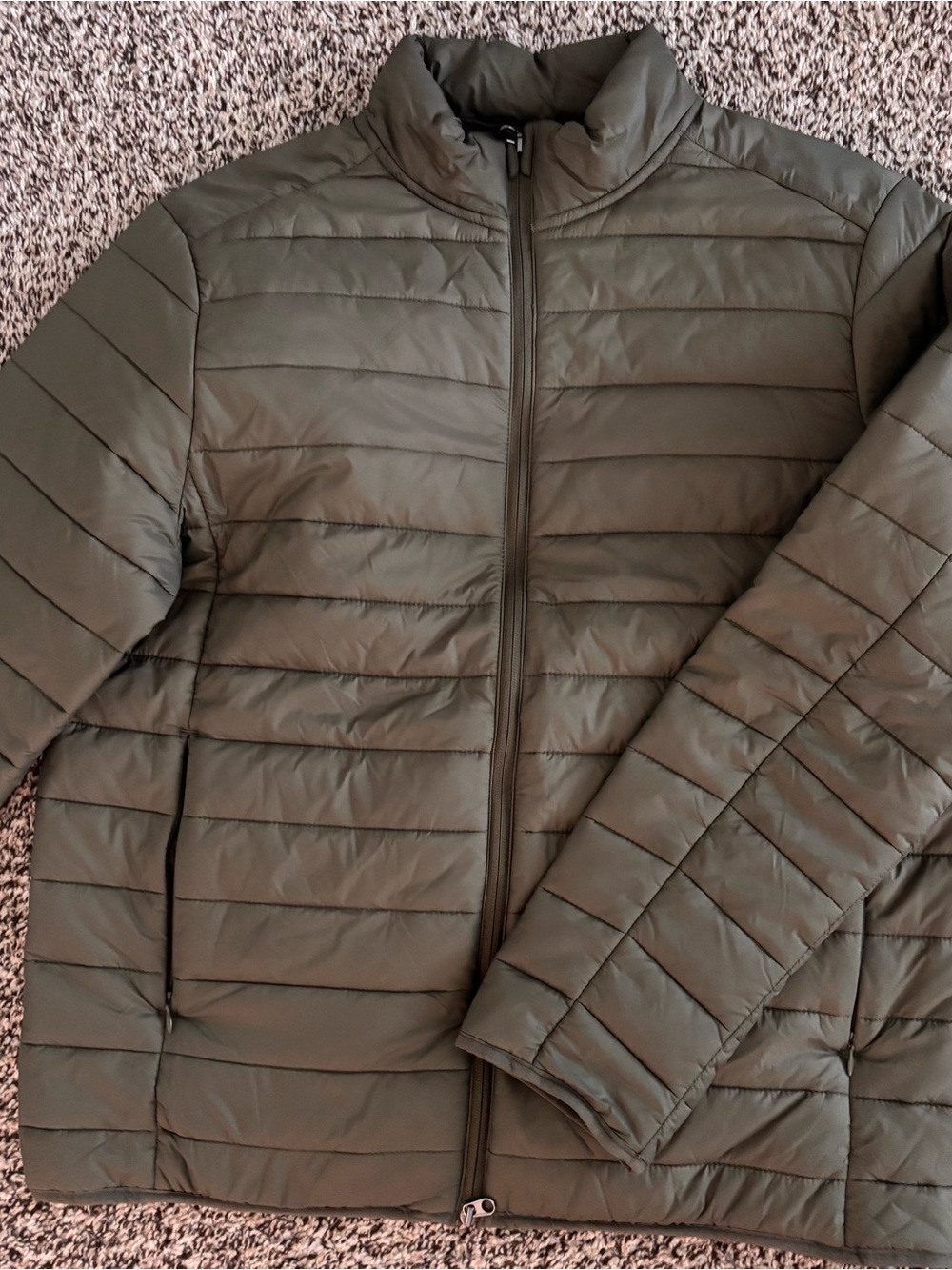 Men's True Classic Lightweight Puffer Jacket - green size large